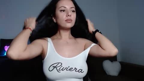 Kim online show from December 2025 05:59:01 AM