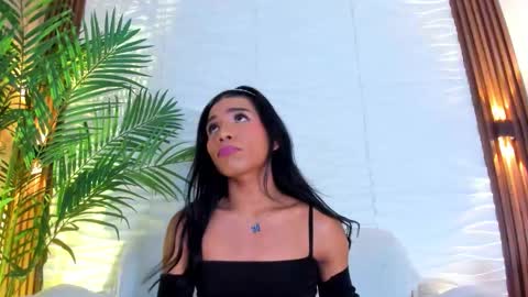 kimberly gonzalez online show from September 2025 03:21:01 AM