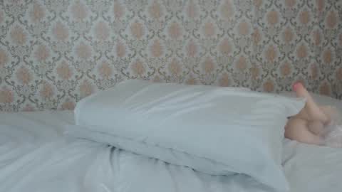 Kimberly online show from February 2025 02:08:01 AM