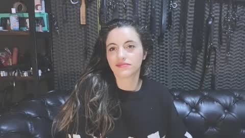  KIMBERLY SWAN  online show from February 2025 01:59:02 PM