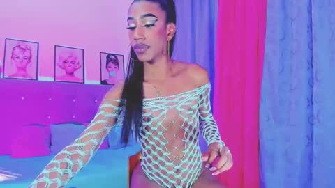 Your Queen KIM online show from February 2025 06:34:01 AM