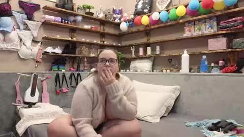kimberlycaprice online show from February 2025 07:12:02 PM