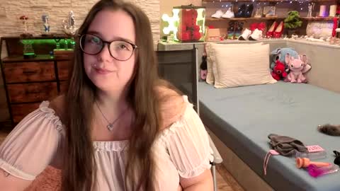 kimberlycaprice online show from April 2026 06:19:01 AM