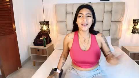 Snapshot of kimberlyfox_t chatting on May 2026 01:08:01 PM kimberlyfox_t online show from May 2026 01:08:01 PM