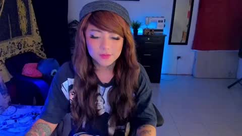 Kimberly Polizzi     online show from September 2025 03:08:02 AM