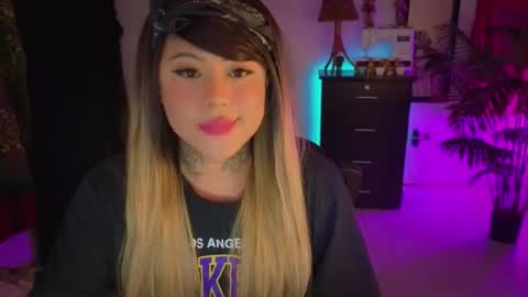 Kimberly Polizzi     online show from December 2025 02:17:01 AM