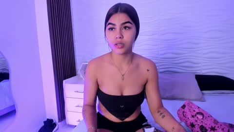 Kimberly Loren online show from September 2025 12:38:02 PM