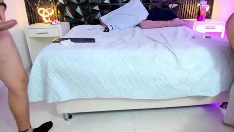 Kimberly Loren online show from September 2025 01:34:02 PM