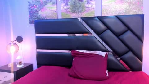 Kimberly Villalobos online show from March 2025 02:51:02 PM