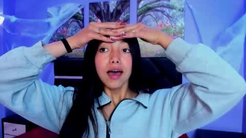 Kimberly Villalobos online show from November 2025 11:31:01 AM