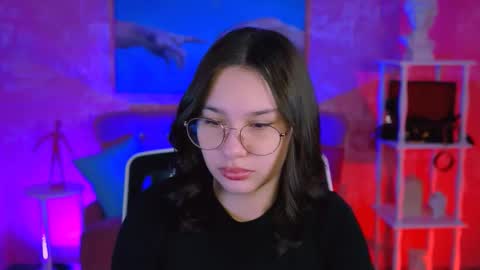 kimclarks online show from November 2025 10:12:02 AM