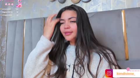  KIM  online show from February 2025 08:54:01 AM