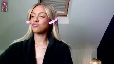     Help me reach 100 thumbs up  online show from March 2026 12:38:02 AM