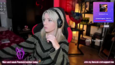 Wolfs Girl online show from December 2024 11:40:02 PM