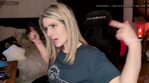 Wolfs Girl online show from April 2026 03:06:01 PM