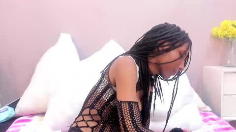 Snapshot of kimjulieth chatting on November 2025 11:15:01 PM Julieth online show from November 2025 11:15:01 PM