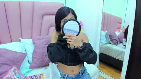 kimluna1 online show from December 2025 03:13:01 AM