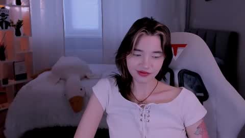 Snapshot of kimm_wong chatting on June 2026 03:49:01 AM kimm wong online show from June 2026 03:49:01 AM