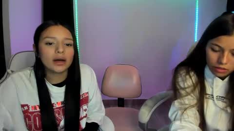 Snapshot of kimmi_foxy chatting on January 2025 12:27:02 AM kimmi online show from January 2025 12:27:02 AM