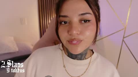 Snapshot of kimmi_kim chatting on May 2026 03:41:01 PM online show from May 2026 03:41:01 PM
