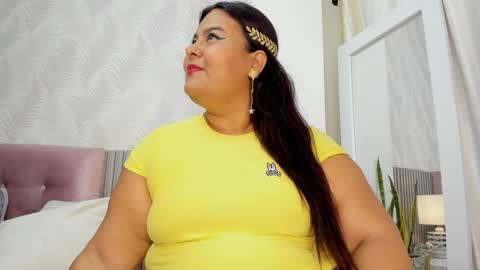 Snapshot of kimmie_kaboom_ chatting on January 2025 06:41:02 PM Karla online show from January 2025 06:41:02 PM