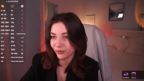 Snapshot of kimmie_shine chatting on February 2026 09:52:01 AM Your Kimmie follow me online show from February 2026 09:52:01 AM