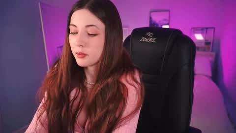 Snapshot of kimmie_shine chatting on February 2026 02:13:01 PM Your Kimmie follow me online show from February 2026 02:13:01 PM