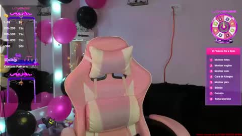 Snapshot of kimmy_vampire666 chatting on December 2024 05:19:02 PM Kim online show from December 2024 05:19:02 PM