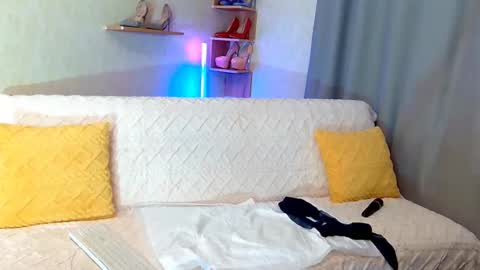 Kim online show from February 2025 07:58:02 PM