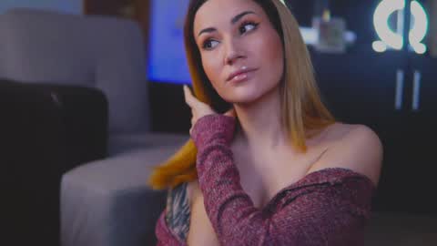 KimSkye online show from January 2025 11:54:01 PM