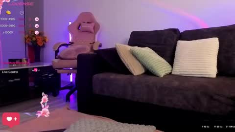 KimSkye online show from March 2026 02:23:02 PM