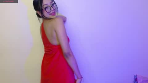 kimm online show from April 2026 11:37:01 AM