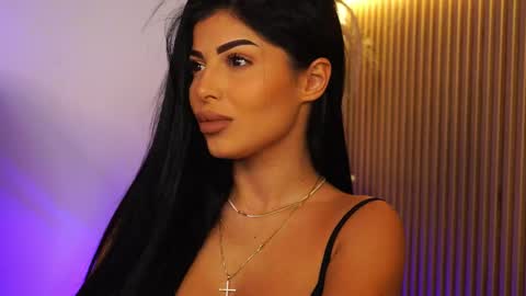 Andreea online show from September 2025 09:17:02 PM