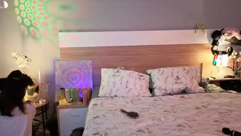 kina_ka online show from May 2026 07:41:02 PM