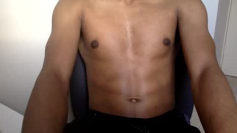 Isaac online show from January 2025 08:26:01 PM