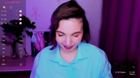 Hazel online show from October 2025 02:34:01 AM