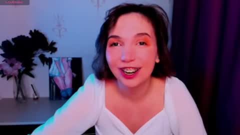 Hazel online show from October 2025 08:15:02 AM