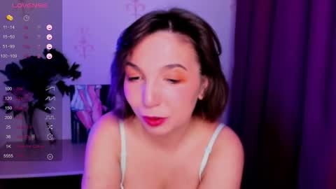 Hazel online show from October 2025 08:33:02 AM