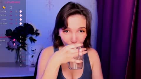 Hazel online show from January 2026 06:21:02 PM