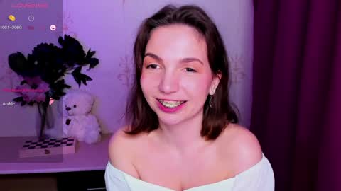 Hazel online show from April 2026 06:41:02 AM