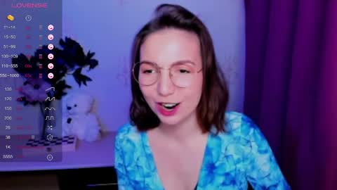 Hazel online show from April 2026 07:58:01 PM