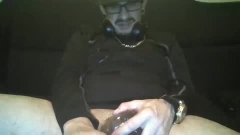 Snapshot of king761987 chatting on September 2025 04:24:02 AM king761987 online show from September 2025 04:24:02 AM