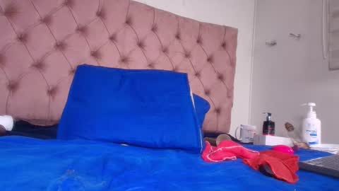 Bella online show from February 2025 06:09:02 AM