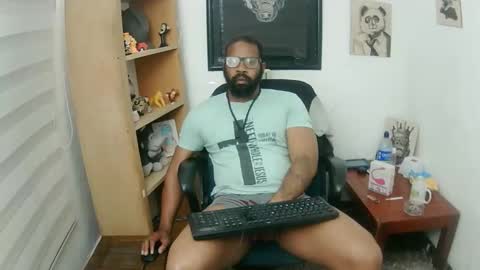 Malik  online show from November 2025 03:49:02 AM