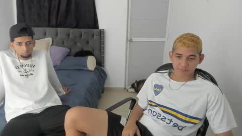 king_master22 online show from October 2025 11:13:01 PM