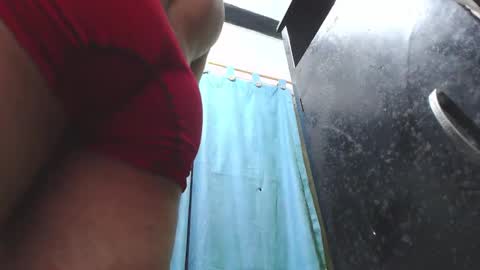 Snapshot of king_russo chatting on January 2025 07:08:02 AM king_russo online show from January 2025 07:08:02 AM