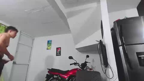 Snapshot of king_russo chatting on February 2025 11:37:02 PM king_russo online show from February 2025 11:37:02 PM