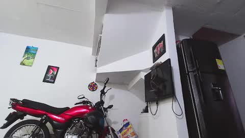 Snapshot of king_russo chatting on February 2025 10:20:02 PM king_russo online show from February 2025 10:20:02 PM