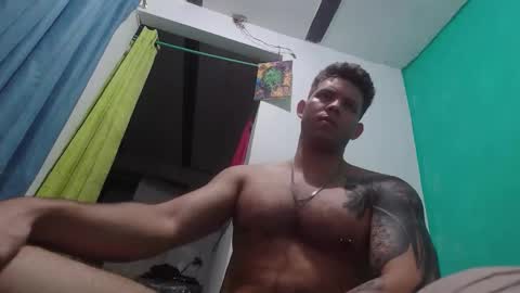 Snapshot of king_russo chatting on October 2025 03:51:01 AM king_russo online show from October 2025 03:51:01 AM