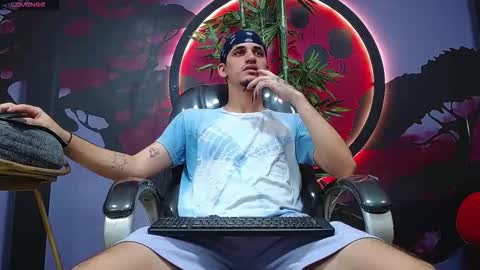 king voy online show from November 2025 08:03:01 PM